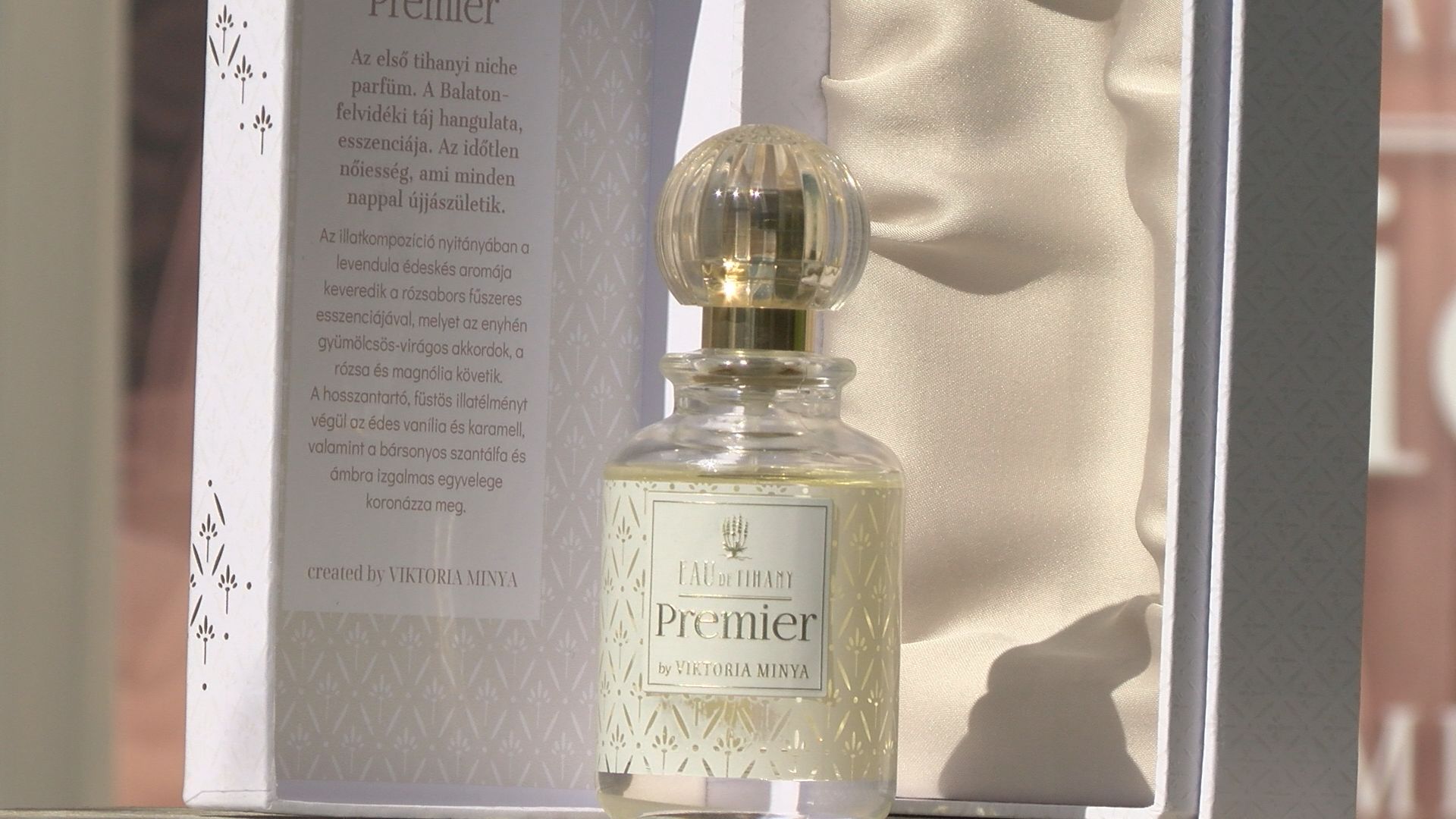 A Premier premierjén, Tihanynak saját parfümje van